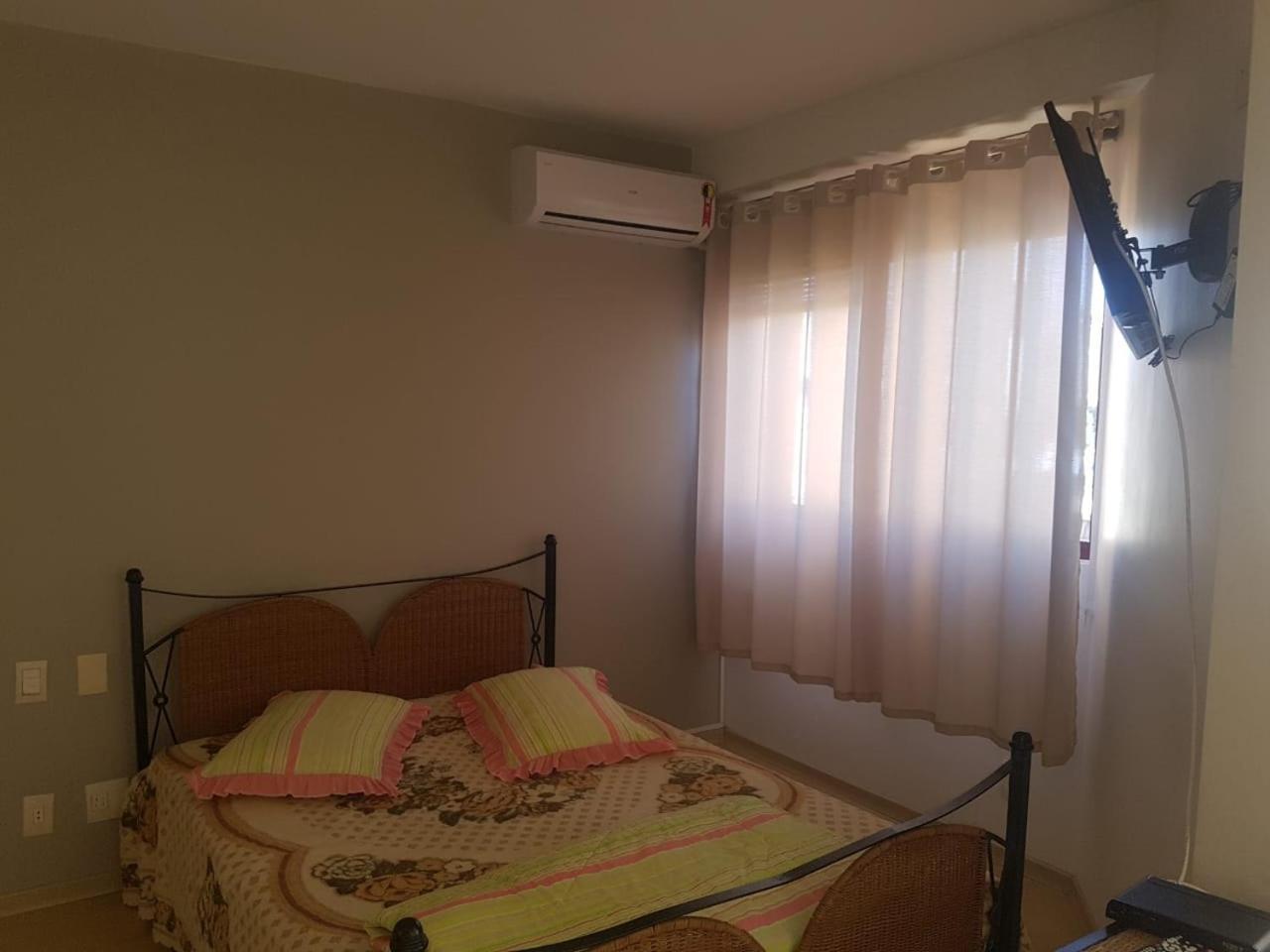 Street Flat Apartment *
